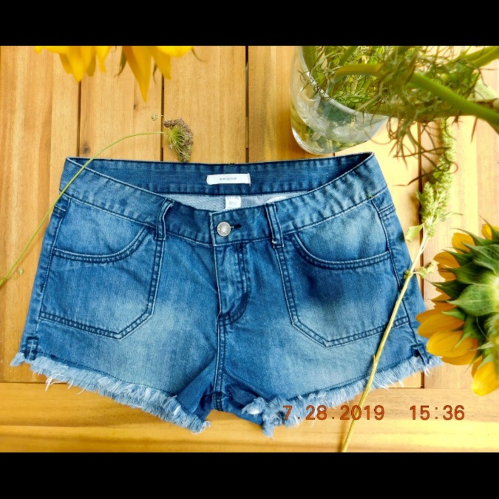 BLUEasphalt Dark Wash Fade Hem Jean Shorts